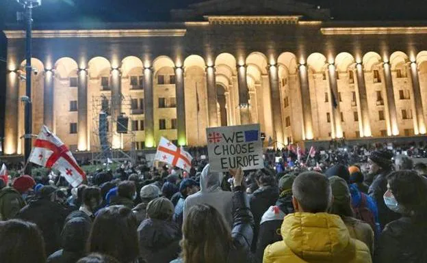 Las protestas en Georgia fuerzan la retirada de la polémica ley de «influencia rusa»