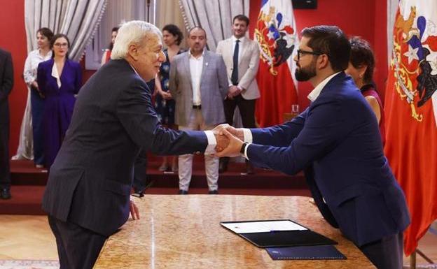 Boric remodela el Gobierno de Chile tras destituir a la ministra de Exteriores
