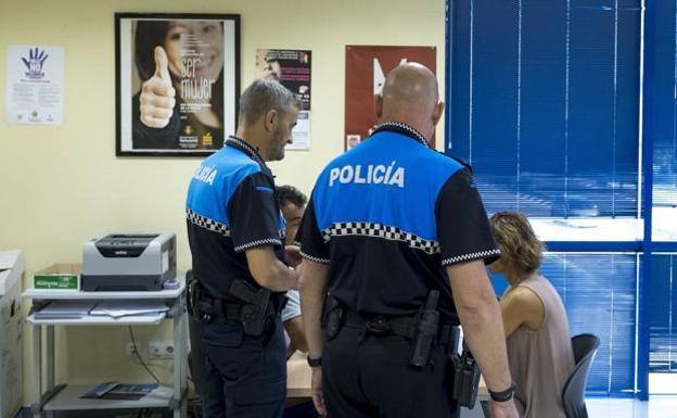 Retiran a la madre la custodia de la niña golpeada por un amigo del padre en Valladolid