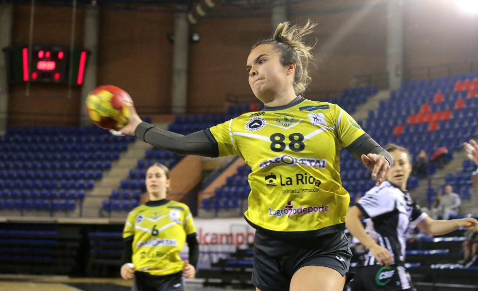 El Costa del Sol impone su ley en el Palacio de los Deportes