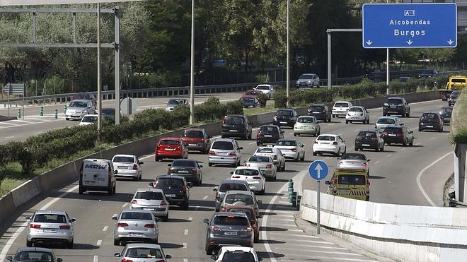 Las autoescuelas recomiendan revisar el coche y no comer en exceso antes de viajar