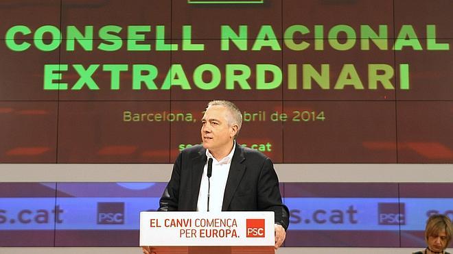 Navarro atribuye la agresión que sufrió al «clima de crispación» en Cataluña