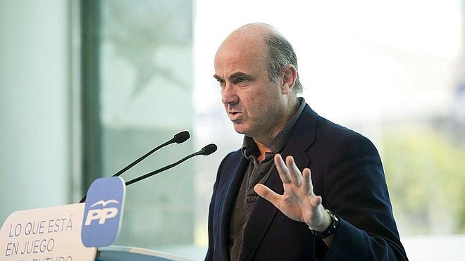 Guindos: «La recuperación se va a ir fortaleciendo»