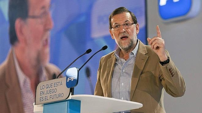 Rajoy sorprende al recomendar al PSOE que se regenere si quiere ganar