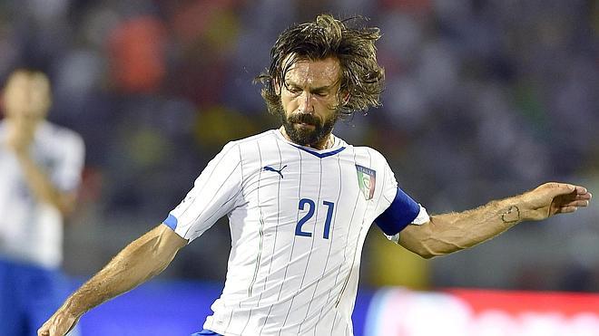 Pirlo renueva con la Juventus