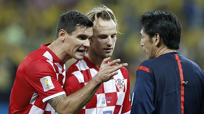 Rakitic: «Es una pena que se tenga que hablar del árbitro»