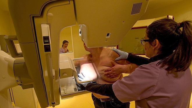 Las mamografías reducen la mortalidad del cáncer de mama en un 40%