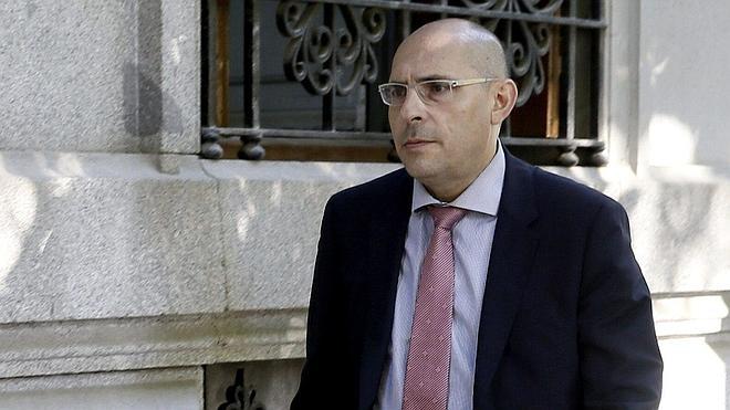 Silva reta al TSJM y a la Fiscalía a demostrar quién filtró los correos de Miguel Blesa