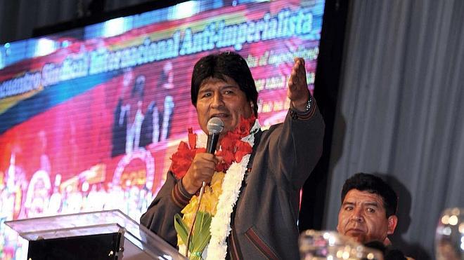 Evo Morales se queja de que algunas plazas aún lleven el nombre de Colón