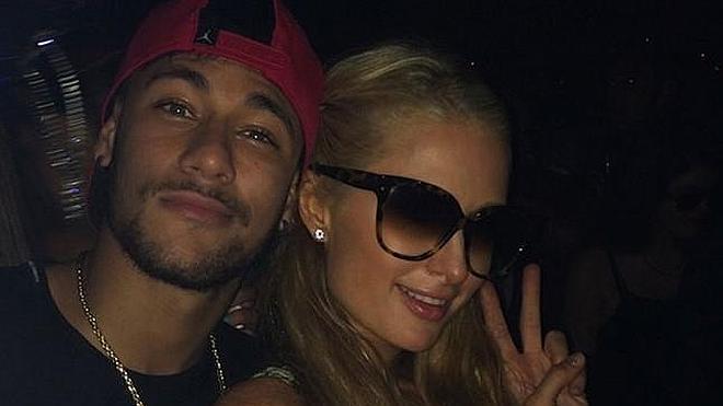 Neymar y Paris Hilton, de fiesta en Ibiza