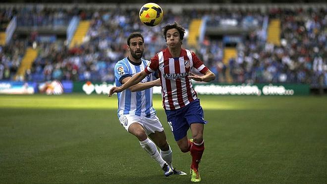 El Atlético cambia juventud por experiencia para el lateral