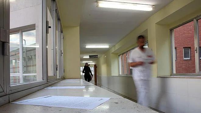 Facua denuncia a otros cuatro hospitales públicos por ceder datos a centros privados