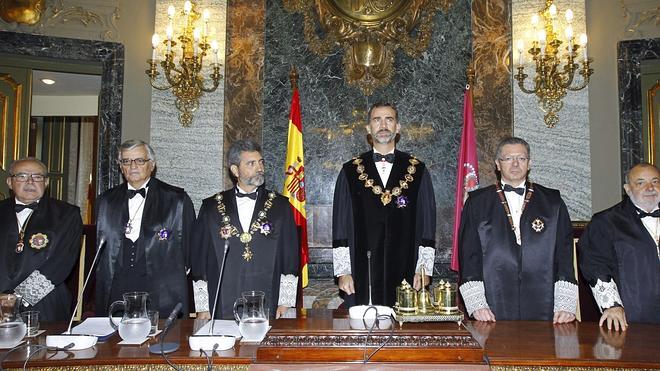 El desafío soberanista y la corrupción marcan la apertura del año judicial con Felipe VI