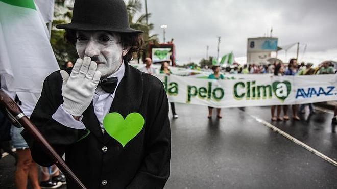La Marcha por el Clima pide al Gobierno que abrace la causa de las renovables