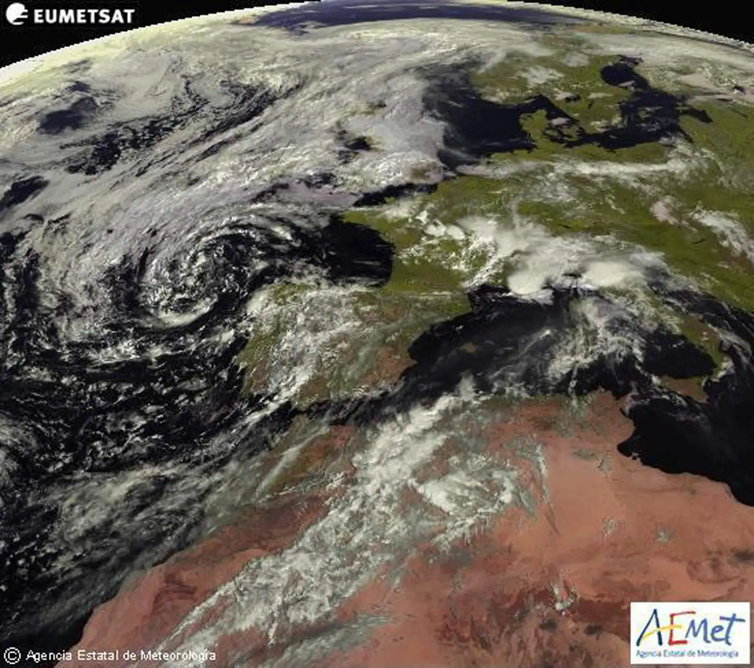 Media España en alerta por fuertes lluvias y tormentas