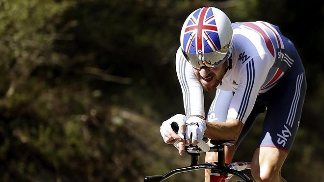 La vitrina de Sir Bradley Wiggins se llena de joyas