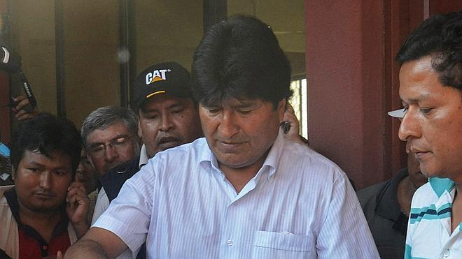 Evo Morales se trabaja una victoria a la medida