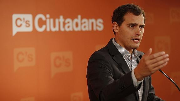 Rivera propone un acuerdo con UPyD para las municipales y autonómicas