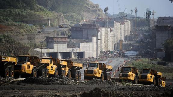 La Autoridad del Canal de Panamá fue «negligente» en la crisis con Sacyr