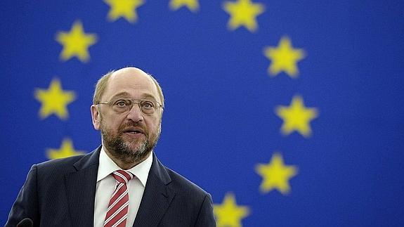 Schulz critica las «especulaciones irresponsables» de Merkel sobre Grecia