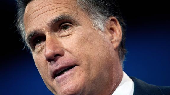 Romney se desmarca de la pelea por la Casa Blanca