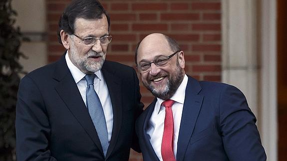 Schulz y Rajoy coinciden en la necesidad de cooperar en Europa al margen de «principios políticos»