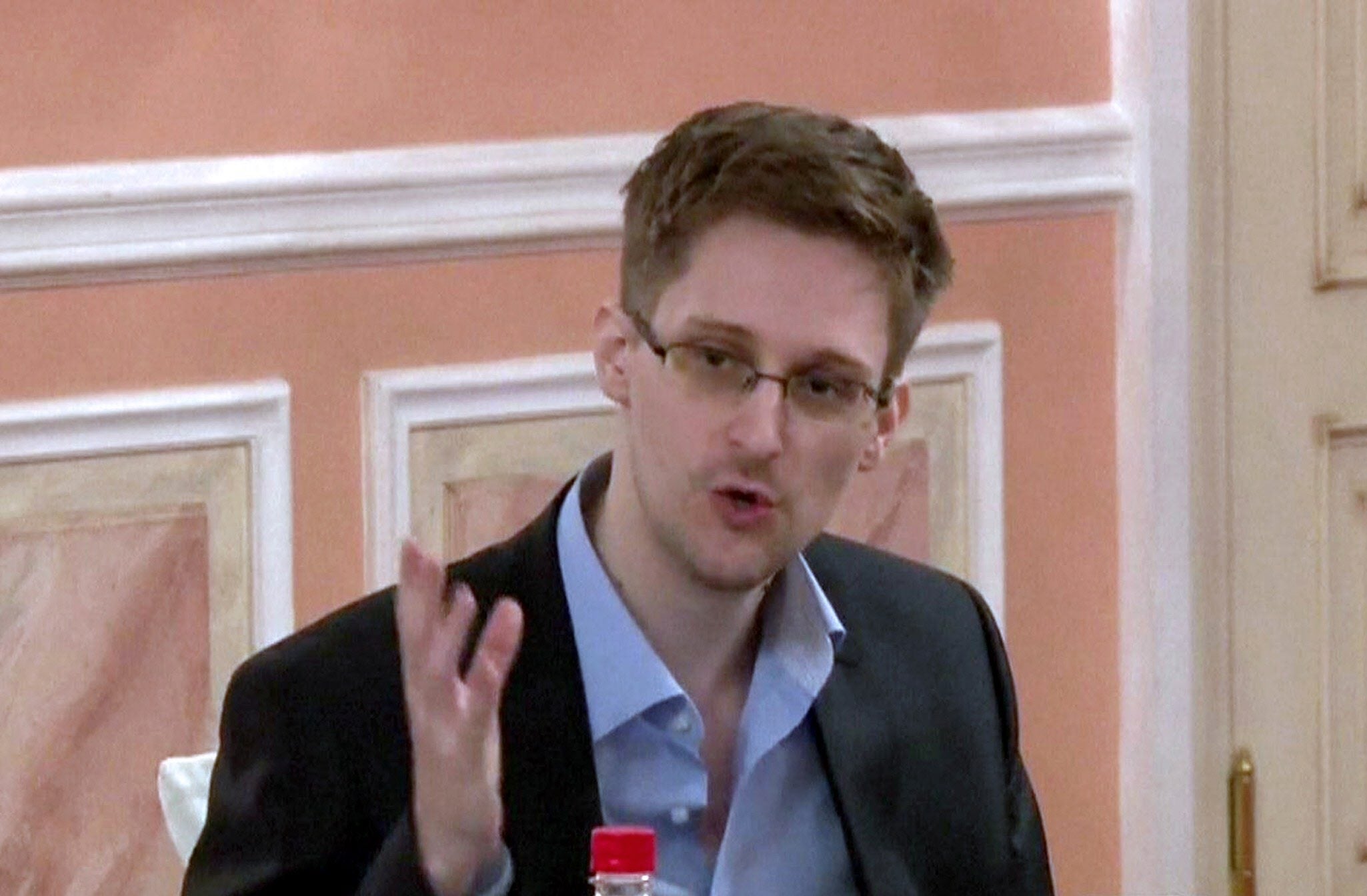 Snowden considera que EE UU no le ofrece un juicio justo en caso de regresar