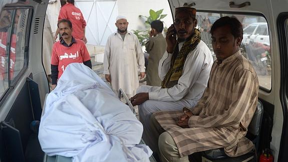 Pakistán ejecuta a los primeros condenados por un tribunal civil desde el fin de la moratoria