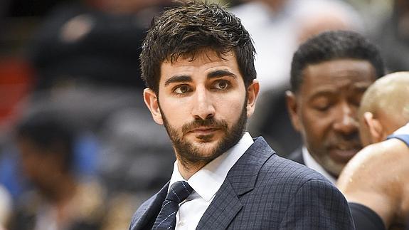 Ricky Rubio no jugó porque está lesionado