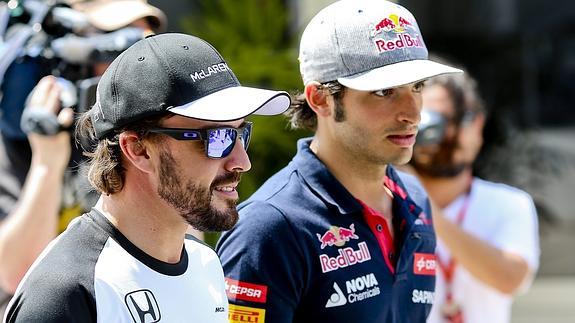 Carlos Sainz: «Se ha hablado menos de mi hijo, pero creo que ha hecho un buen inicio»