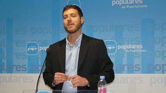 Dimite un concejal del PP que usaba una identidad falsa para alabarse en internet