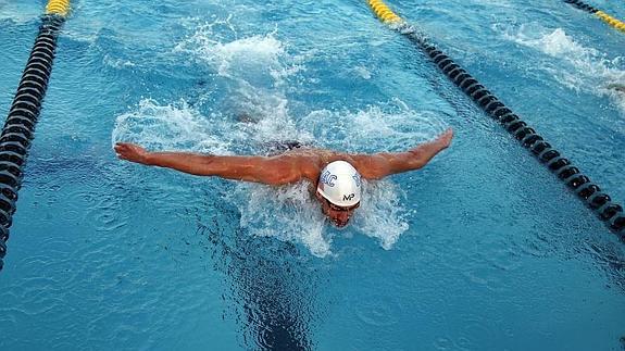 Phelps da «un paso en la dirección correcta» hacia Río