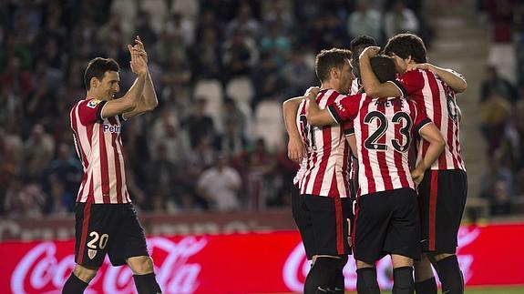 El Athletic mira a Europa y el Córdoba cada vez más a Segunda