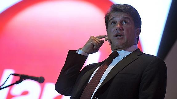 La obsesión de Laporta con Piqué y el póquer