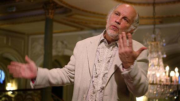 John Malkovich denuncia a Le Monde por atribuirle una cuenta oculta en Suiza