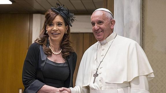 Largo encuentro entre Cristina Fernández y el papa Francisco