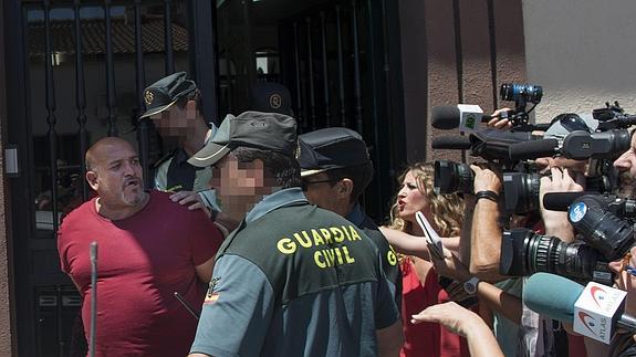 El padre acusado de raptar a sus tres hijos en Jaén queda en libertad provisional