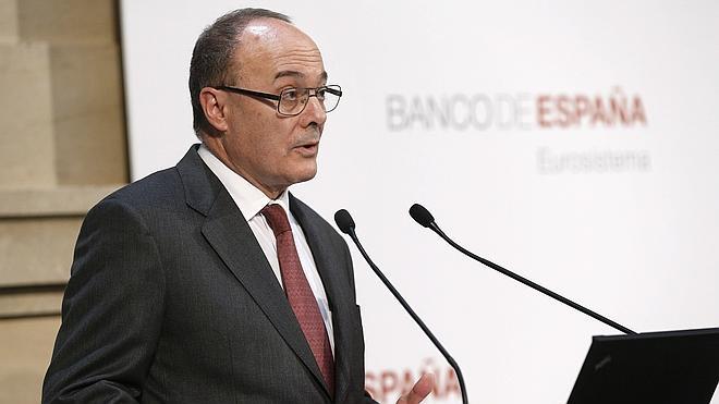 El gobernador del Banco de España asegura que la pensión será «cada vez más baja»