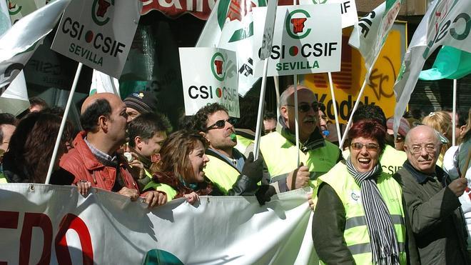 CSIF adelanta a UGT y CC OO por primera vez en las elecciones sindicales en la Administración del Estado