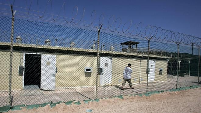 El juez pide el archivo del caso de las torturas en Guantánamo