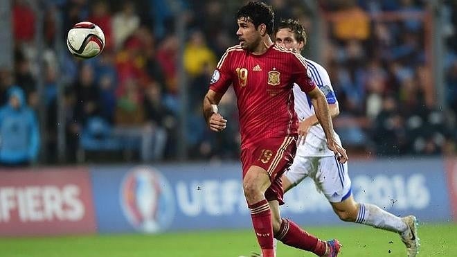 Diego Costa y Mata vuelven con España