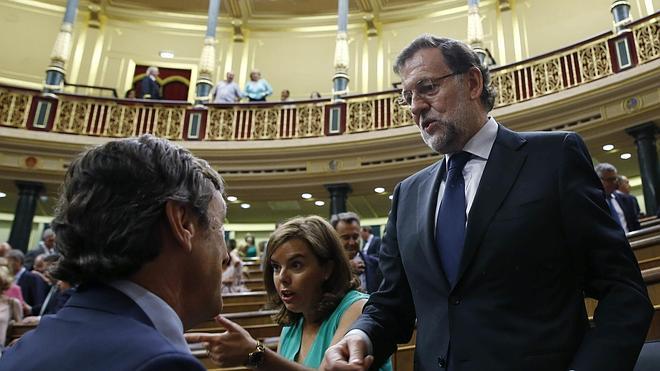 Rajoy reclama una reunión urgente de la comunidad internacional para resolver el conflicto en Siria