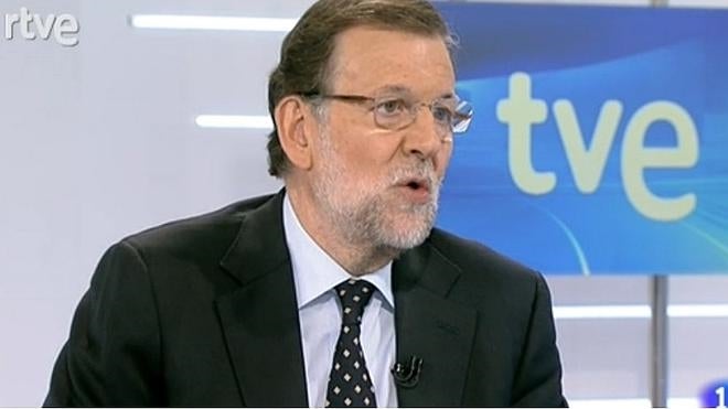 Rajoy descarta bailar en precampaña y justifica sus intervenciones en plasma