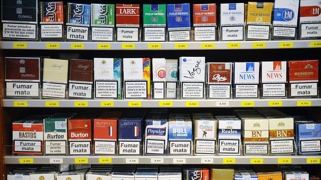 Diez comunidades apuestan por la implantación del envase neutro de tabaco en España