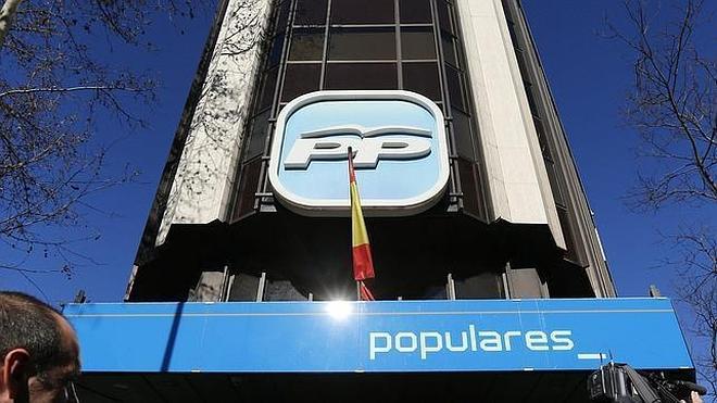 El juez Castro pide a Hacienda toda la información sobre la empresa que reformó la sede del PP