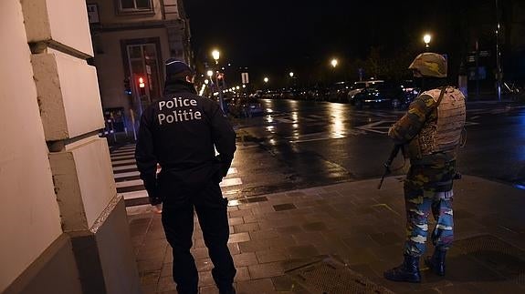 Concluye el operativo antiterrorista en Bélgica con 16 detenidos