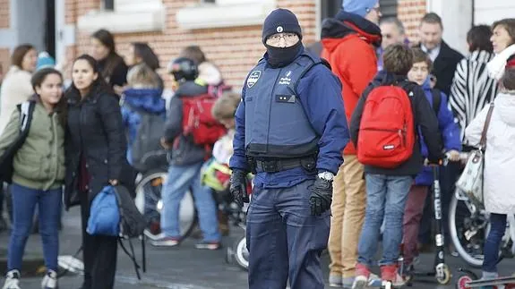 Bruselas rebaja la alerta terrorista a nivel 3