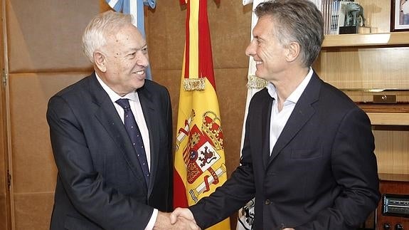 Margallo augura unas «relaciones espectaculares» con la Argentina de Macri