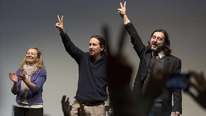 Pablo Iglesias: «En el PP no queda incorrupto ni el brazo de Santa Teresa»