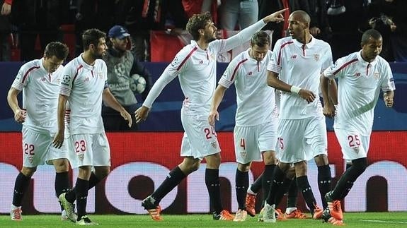 Llorente y el City llevan al Sevilla a la Europa League